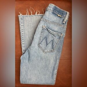 MOTHER Tippy Top Frisky Flood Jeans in Light Blue size 25